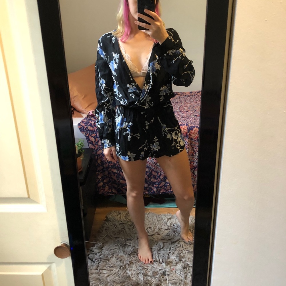 Black deep V floral romper